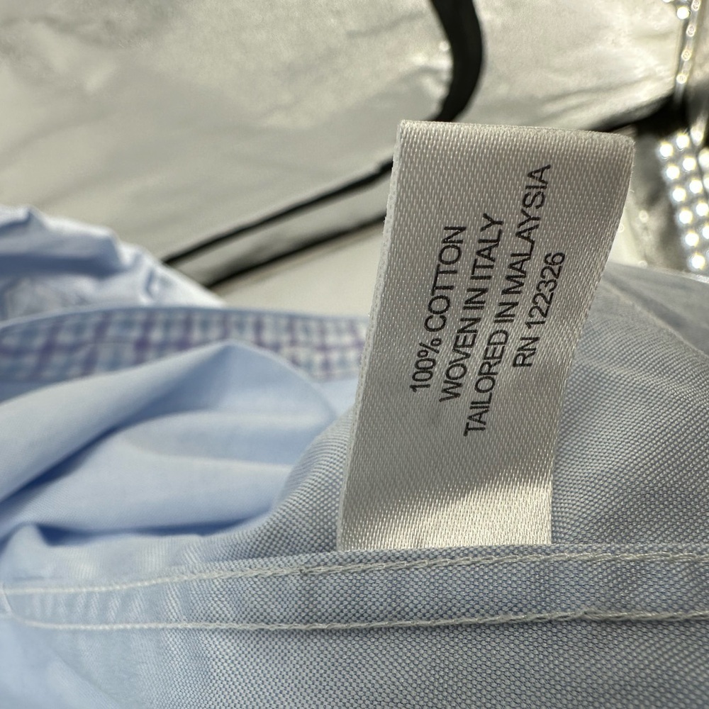 Classic Light Blue Men's Dress Shirt - Picture 4 of 7